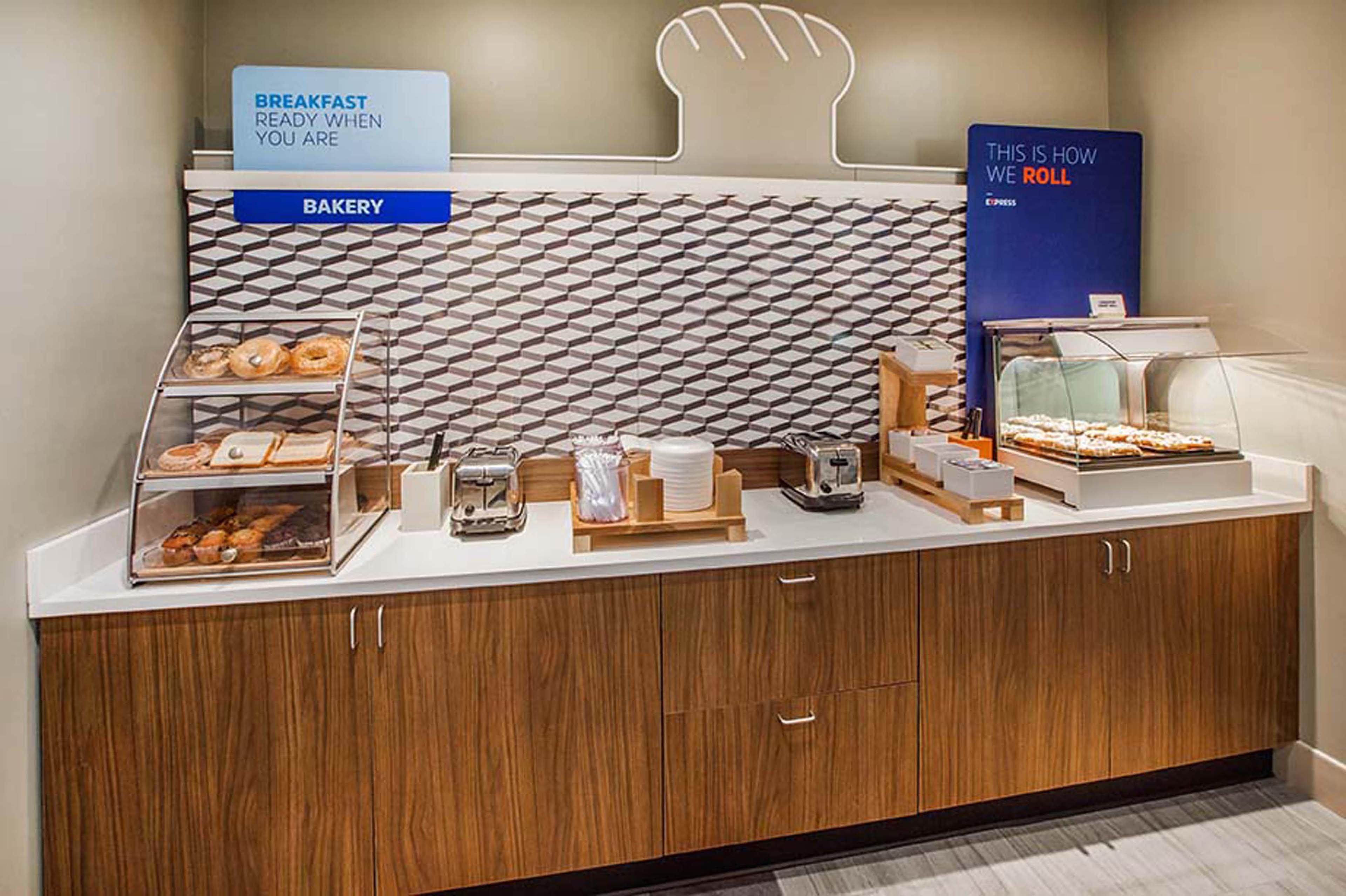 Holiday Inn Express Hotel & Suites Kendall East-Miami By Ihg Esterno foto