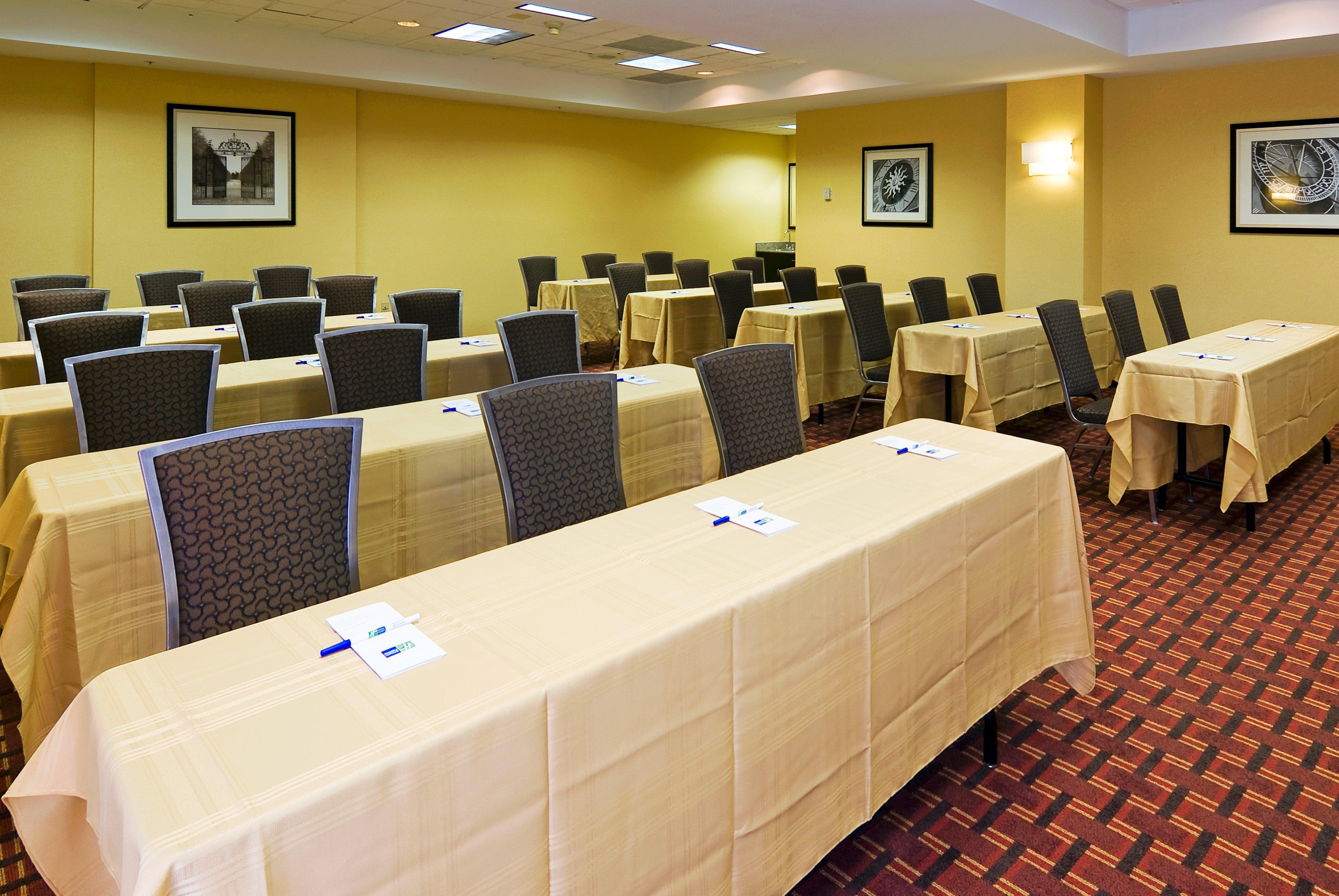Holiday Inn Express Hotel & Suites Kendall East-Miami By Ihg Esterno foto